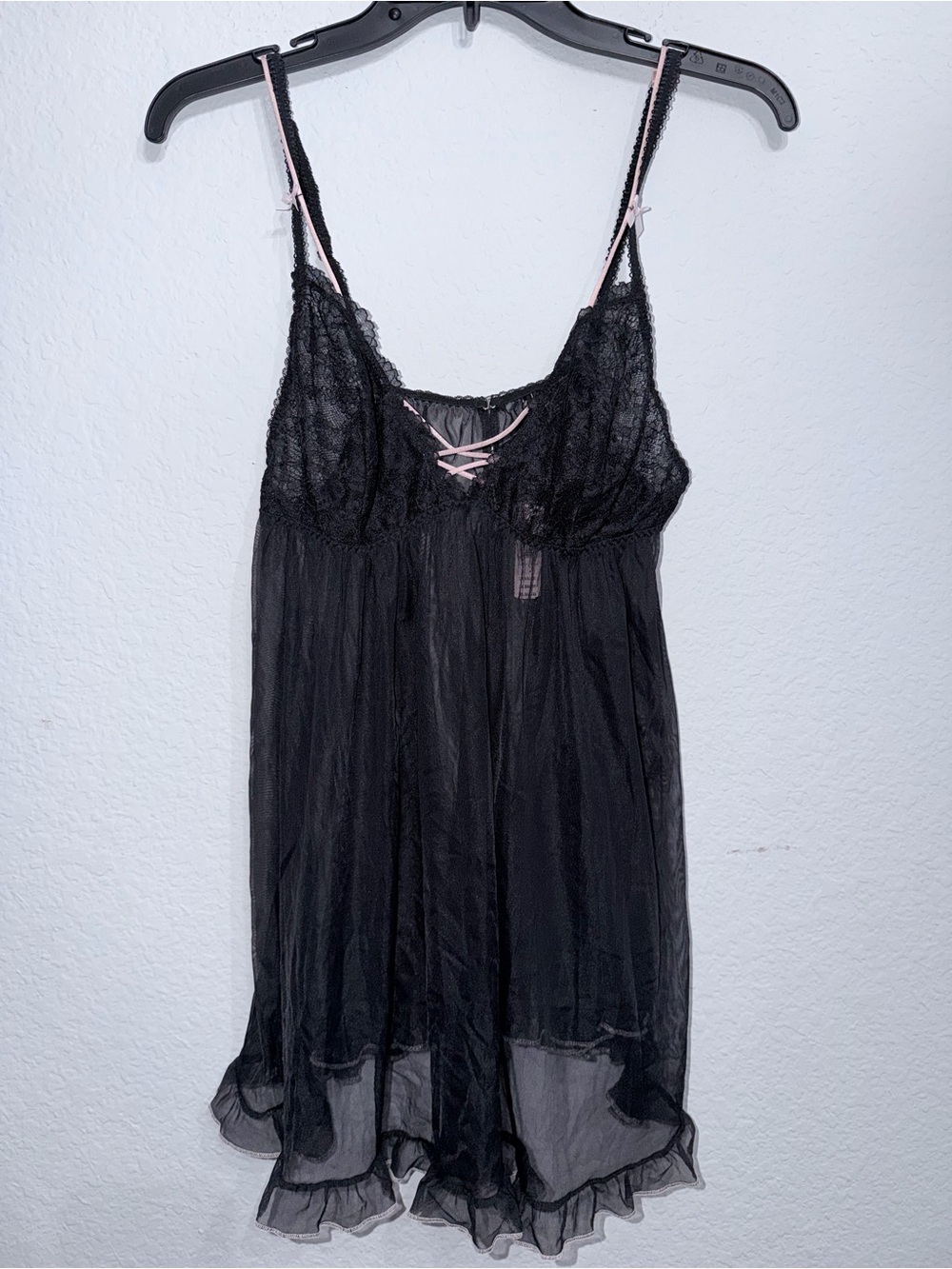 Victoria's Secret Black Sheer with Pink Trim Set. Size L. NEW